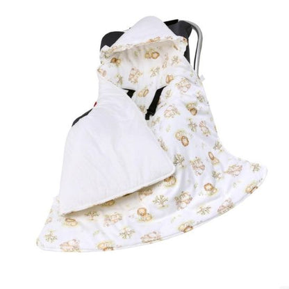 couverture-emmaillotage-bebe-travelnest-confortable