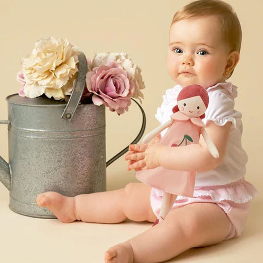 le-doudou-choupette-calin