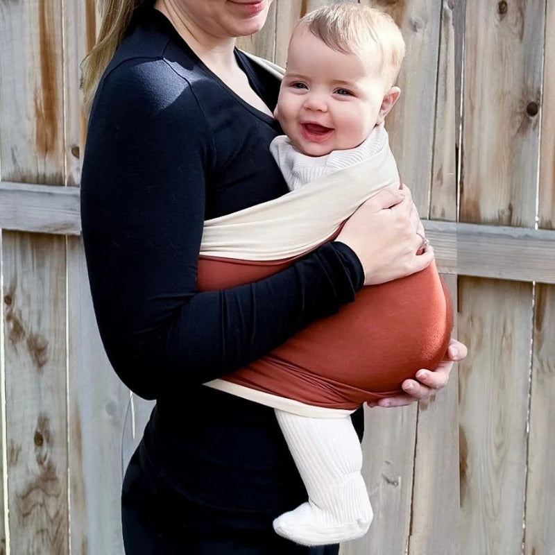 porte bebe echarpe doucewrap utile pour sortie